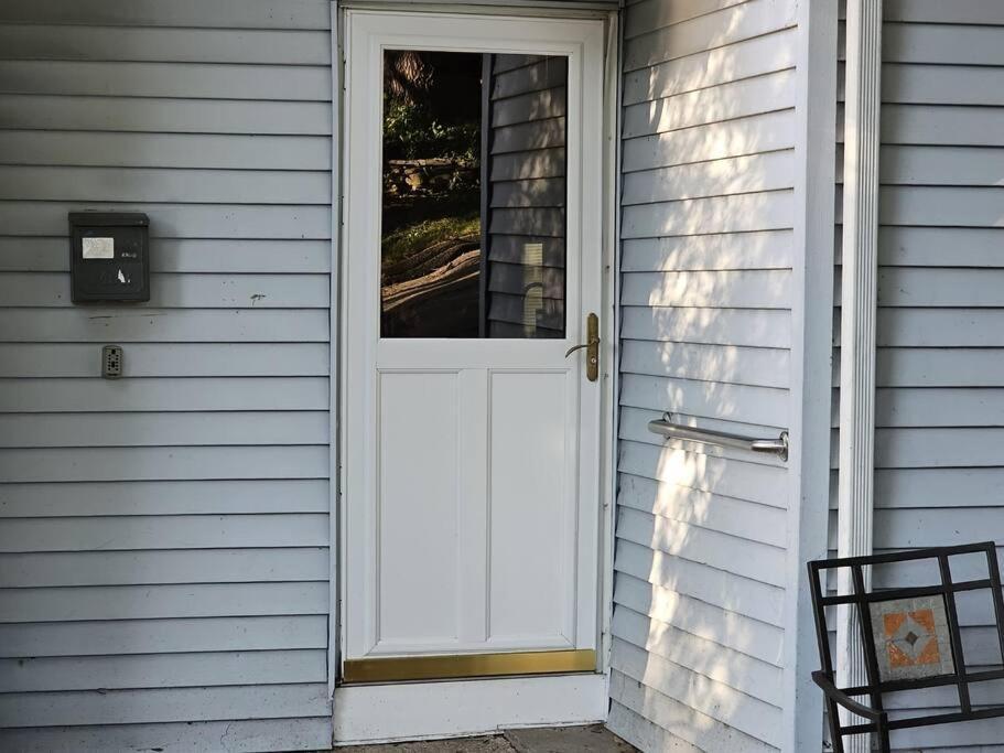 Indian Lake House Worcester Exterior photo
