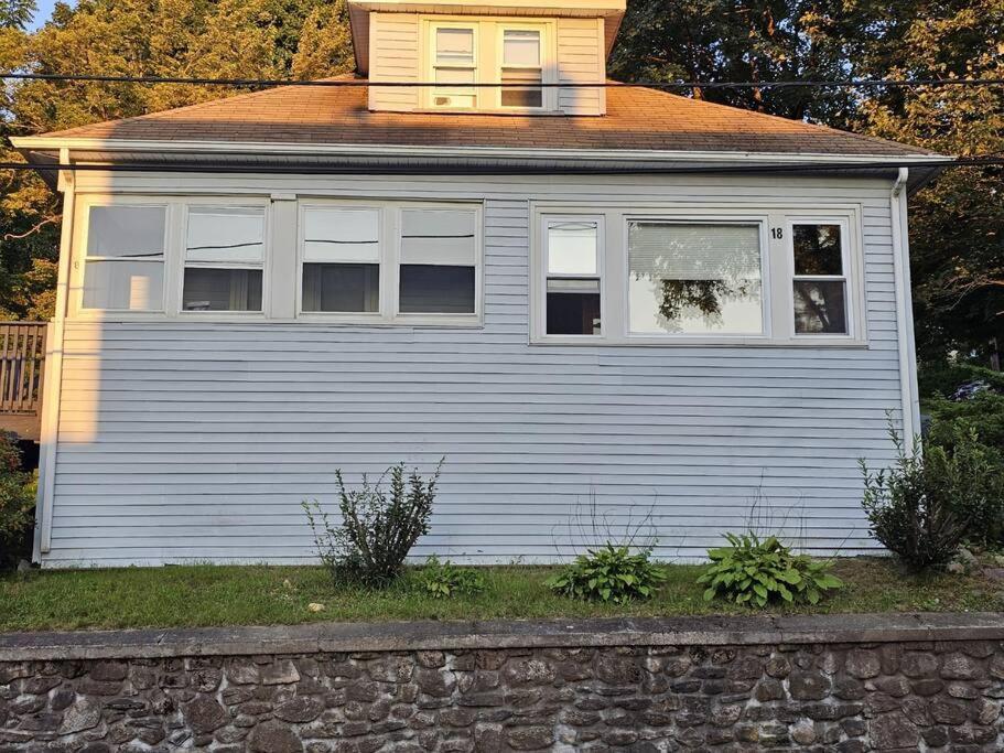 Indian Lake House Worcester Exterior photo